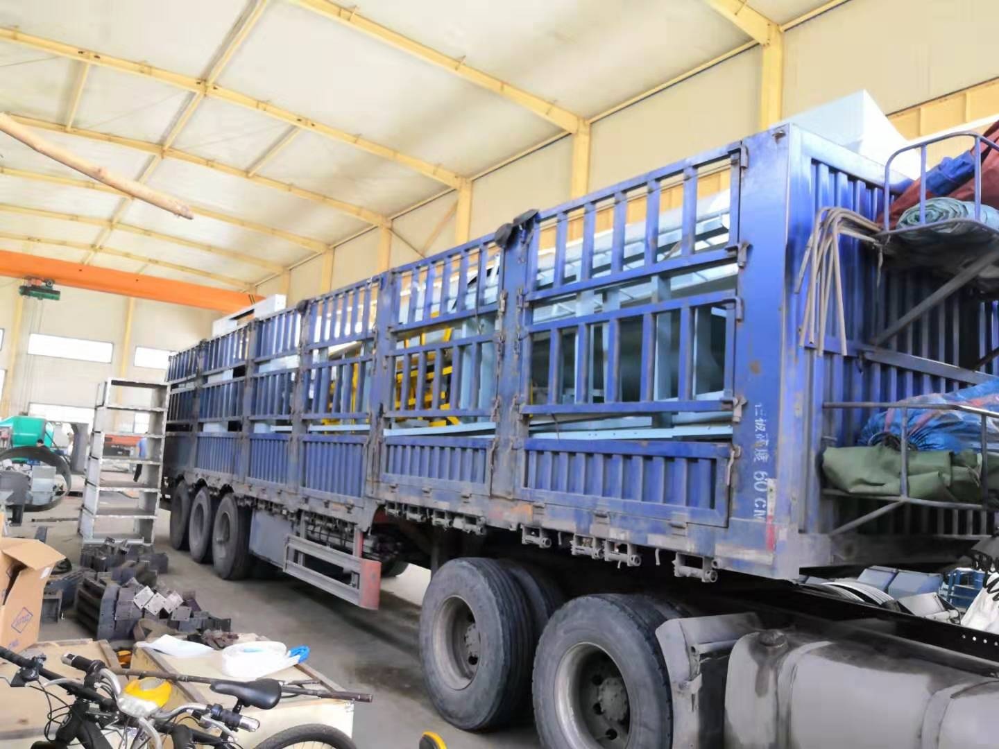客户订购时产30吨掺混肥设备发货